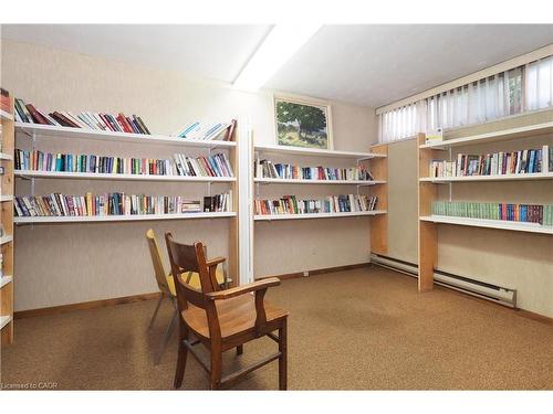 507-24 Midland Drive, Kitchener, ON - Indoor Photo Showing Office