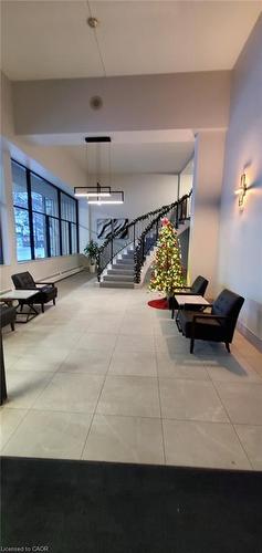 507-24 Midland Drive, Kitchener, ON - Indoor Photo Showing Other Room