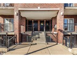 1C-45 Cedarhill Crescent  Kitchener, ON N2E 0A2