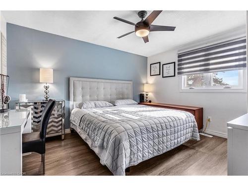 136 Limpert Avenue, Cambridge, ON - Indoor Photo Showing Bedroom
