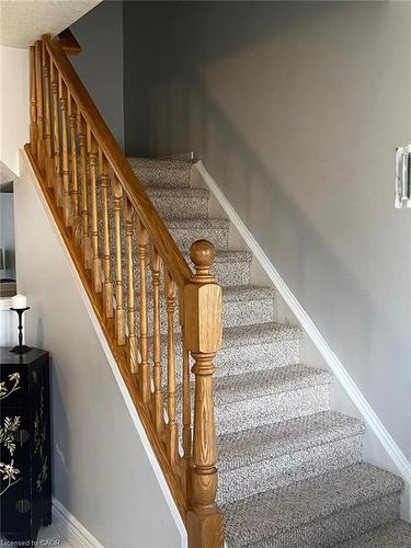 110 Adler Drive, Cambridge, ON - Indoor Photo Showing Other Room