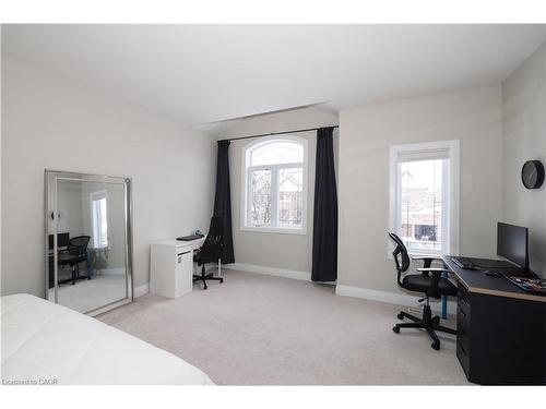 604 Pinery Trail, Waterloo, ON - Indoor