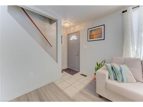 149 Durham Avenue, Cambridge, ON - Indoor Photo Showing Other Room