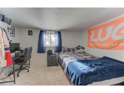 149 Durham Avenue, Cambridge, ON - Indoor Photo Showing Bedroom