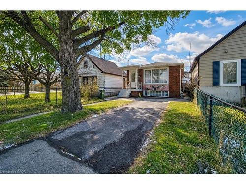 212 Grace Avenue, Hamilton, ON - Outdoor