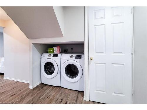 212 Grace Avenue, Hamilton, ON - Indoor Photo Showing Laundry Room