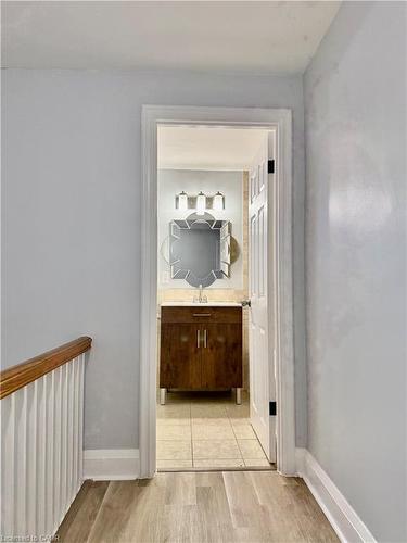 145 Brantdale Avenue, Hamilton, ON - Indoor Photo Showing Other Room