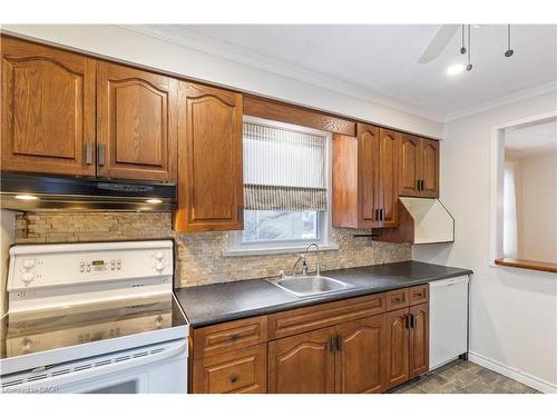 69 Lowrey Avenue N, Cambridge, ON - Indoor Photo Showing Kitchen
