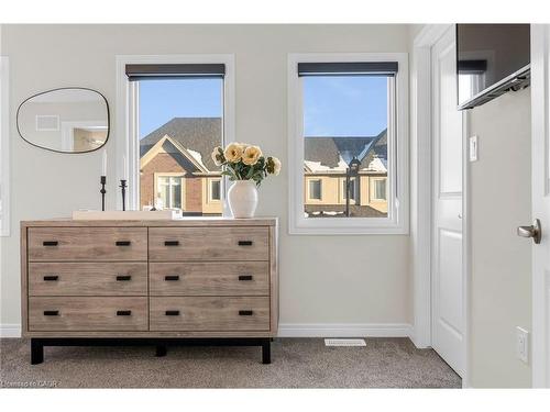 25-205 Thames Way, Mount Hope, ON - Indoor