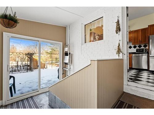 64 Florence Street, Hamilton, ON - Indoor Photo Showing Other Room