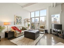 503-66 Bay Street S Hamilton, ON L8P 4Z6