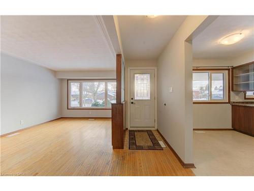 50 Fairlawn Road, Kitchener, ON - Indoor Photo Showing Other Room