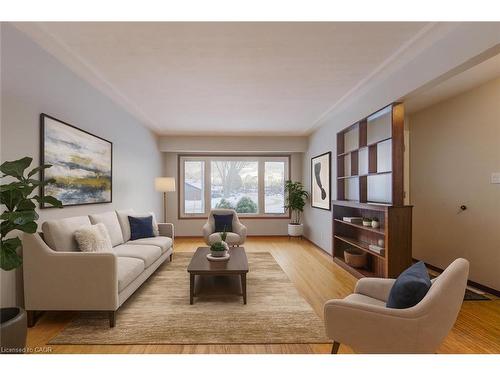 50 Fairlawn Road, Kitchener, ON - Indoor Photo Showing Living Room
