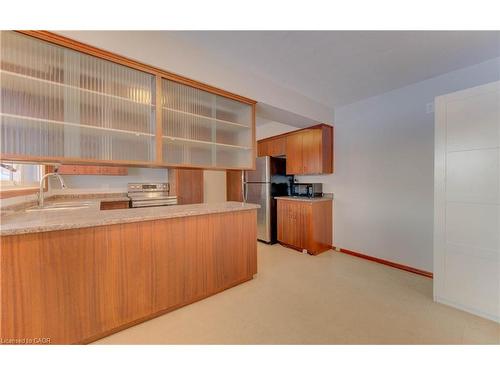 50 Fairlawn Road, Kitchener, ON - Indoor