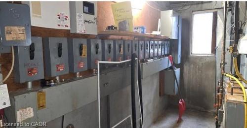 443 Hazel Street, Waterloo, ON - Indoor