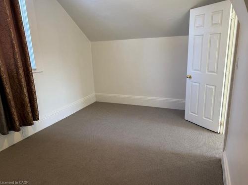 35 Park Avenue, Brantford, ON - Indoor Photo Showing Other Room