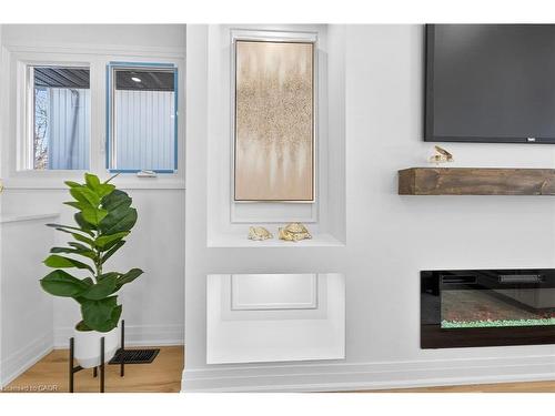 40 Westaway Place, Hamilton, ON - Indoor Photo Showing Other Room