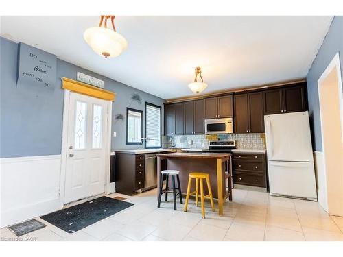 219 Erie Avenue, Brantford, ON - Indoor Photo Showing Kitchen