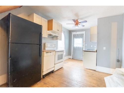 219 Erie Avenue, Brantford, ON - Indoor Photo Showing Kitchen