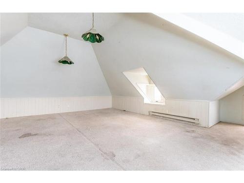 219 Erie Avenue, Brantford, ON - Indoor Photo Showing Other Room