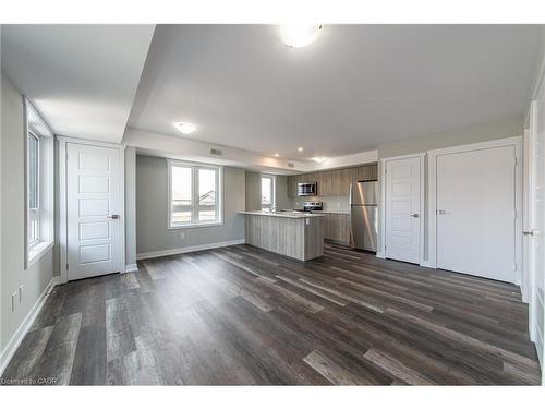 A7-1331 Countrystone Drive, Kitchener, ON - Indoor