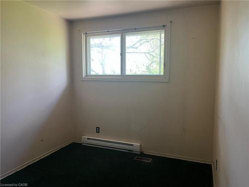 1457 97 Regional Road, Hamilton, ON - Indoor Photo Showing Other Room