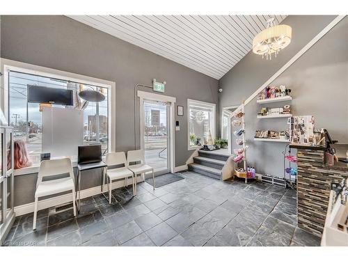 938 King Street W, Kitchener, ON 