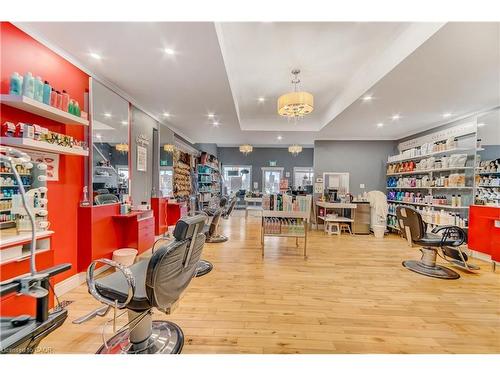 938 King Street W, Kitchener, ON 