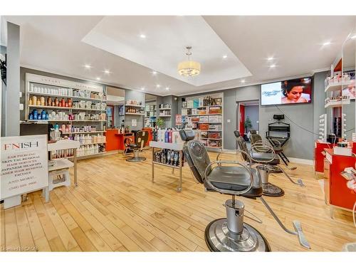 938 King Street W, Kitchener, ON 