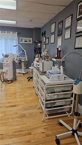 938 King Street W, Kitchener, ON 