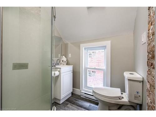 100 Sherman Avenue N, Hamilton, ON - Indoor