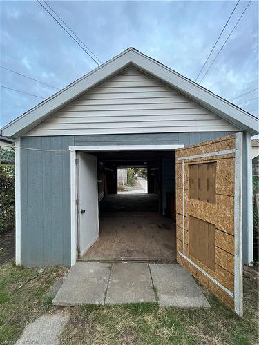 100 Sherman Avenue N, Hamilton, ON - Outdoor With Exterior