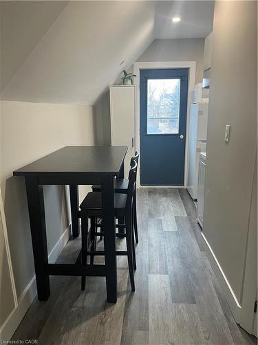 100 Sherman Avenue N, Hamilton, ON - Indoor