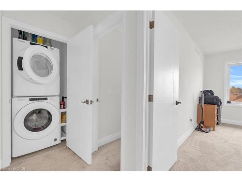 36 Lily Lane, Guelph, ON - Indoor Photo Showing Laundry Room