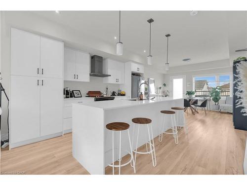 36 Lily Lane, Guelph, ON - Indoor Photo Showing Kitchen With Upgraded Kitchen