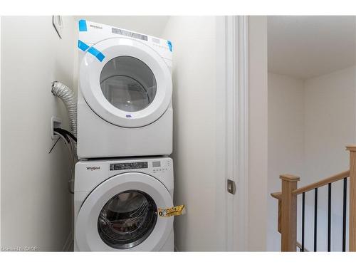 143 Sonoma Lane, Stoney Creek, ON - Indoor Photo Showing Laundry Room