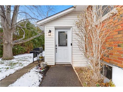 557 Lake Street, St. Catharines, ON - Outdoor