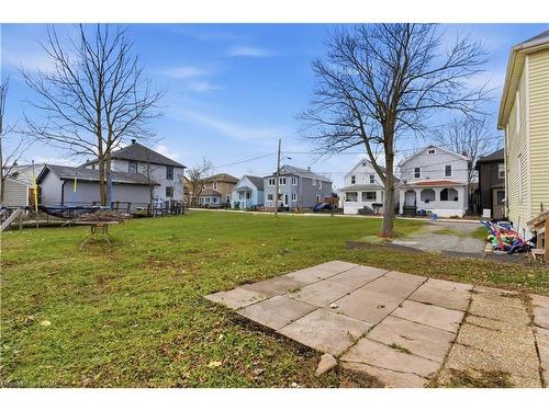 11 Patsy Avenue, Welland, ON - Outdoor