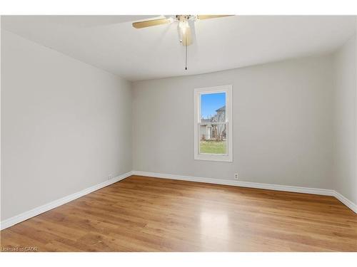 11 Patsy Avenue, Welland, ON - Indoor Photo Showing Other Room