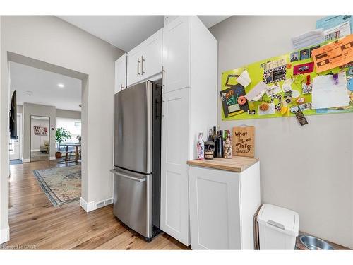 373 Emerald Street N, Hamilton, ON - Indoor