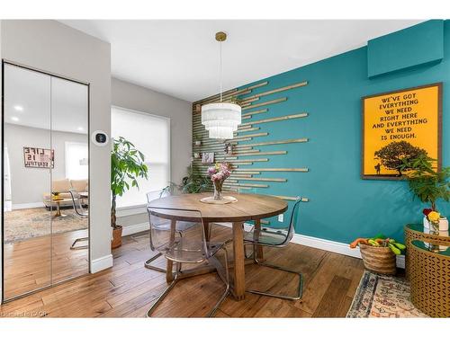 373 Emerald Street N, Hamilton, ON - Indoor Photo Showing Dining Room
