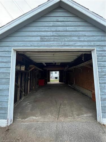 100 Sherman Avenue N, Hamilton, ON - Outdoor