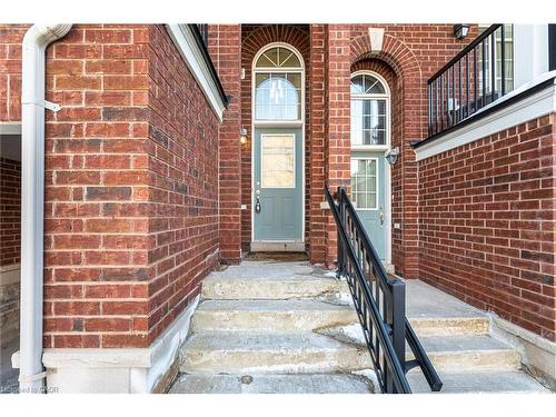 7186 Triumph Lane, Mississauga, ON - Outdoor With Exterior