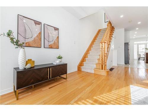 7186 Triumph Lane, Mississauga, ON - Indoor Photo Showing Other Room