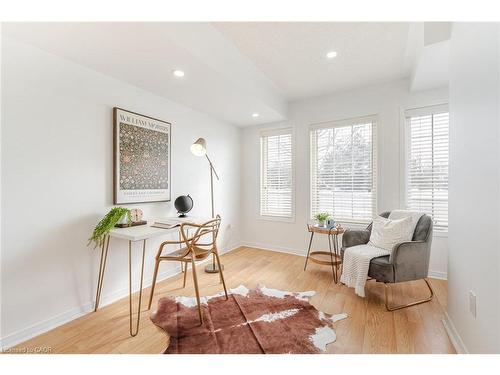 7186 Triumph Lane, Mississauga, ON - Indoor