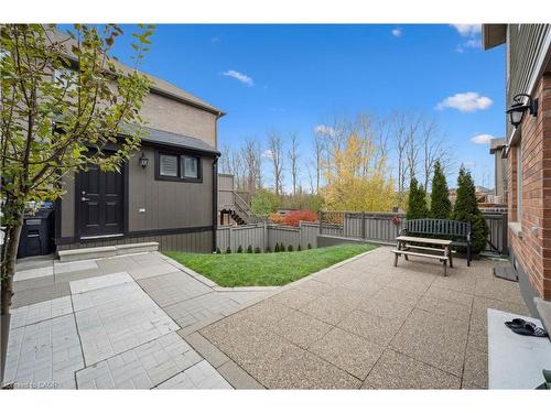 7 Forest Creek Drive, Kitchener, ON - Outdoor