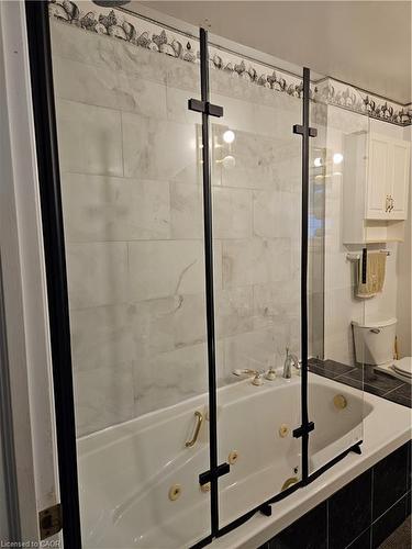 Main House-65 Erie Avenue N, Fisherville, ON - Indoor Photo Showing Bathroom