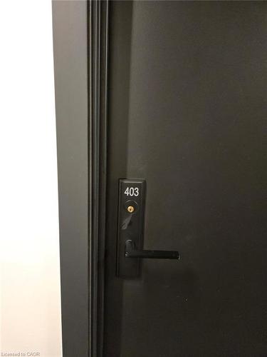 403-1 Jarvis Street, Hamilton, ON - 