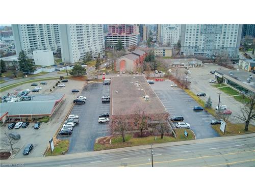 108-279 Weber Street N, Waterloo, ON 