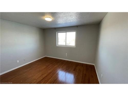 9-15 Empire Street, Welland, ON - Indoor Photo Showing Other Room